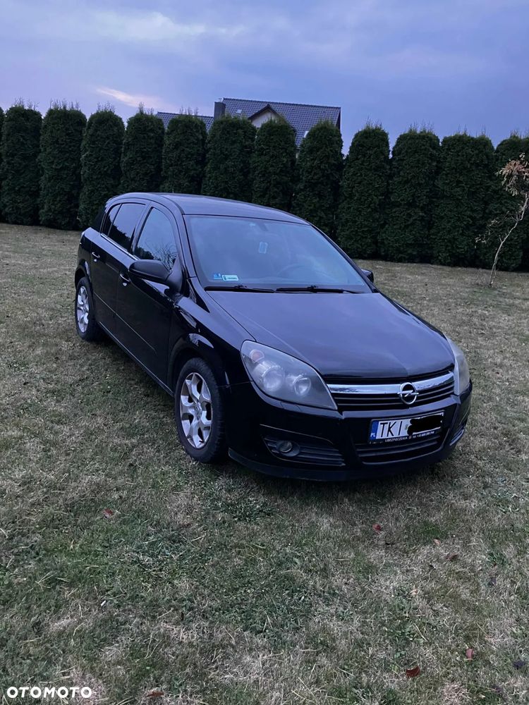Opel Astra 1.9 CDTI Cosmo - 1