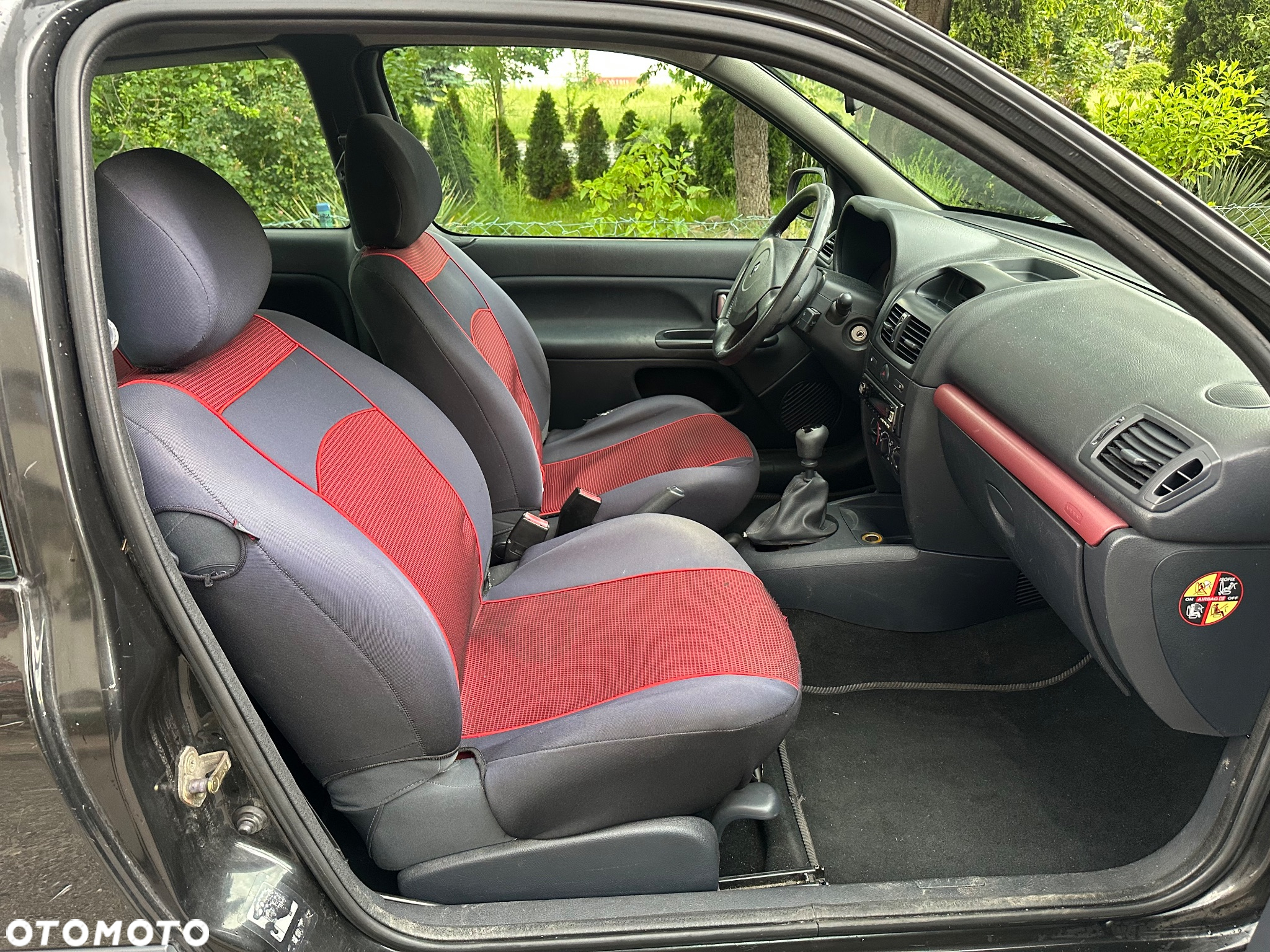 Renault Clio - 6