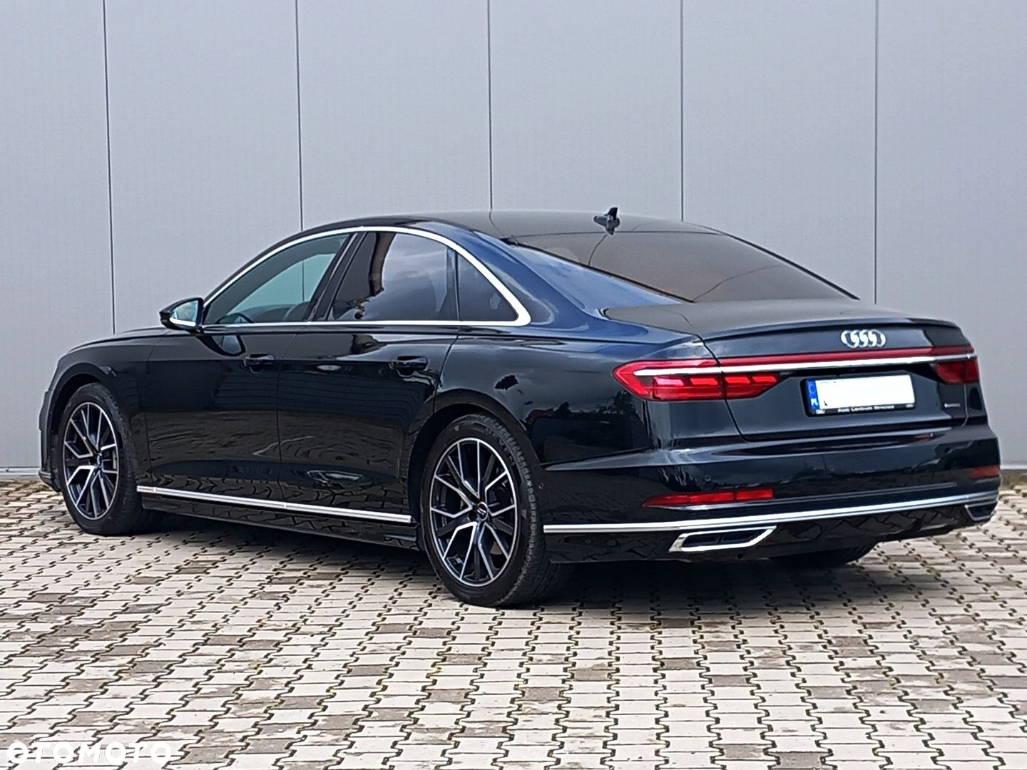 Audi A8 - 3