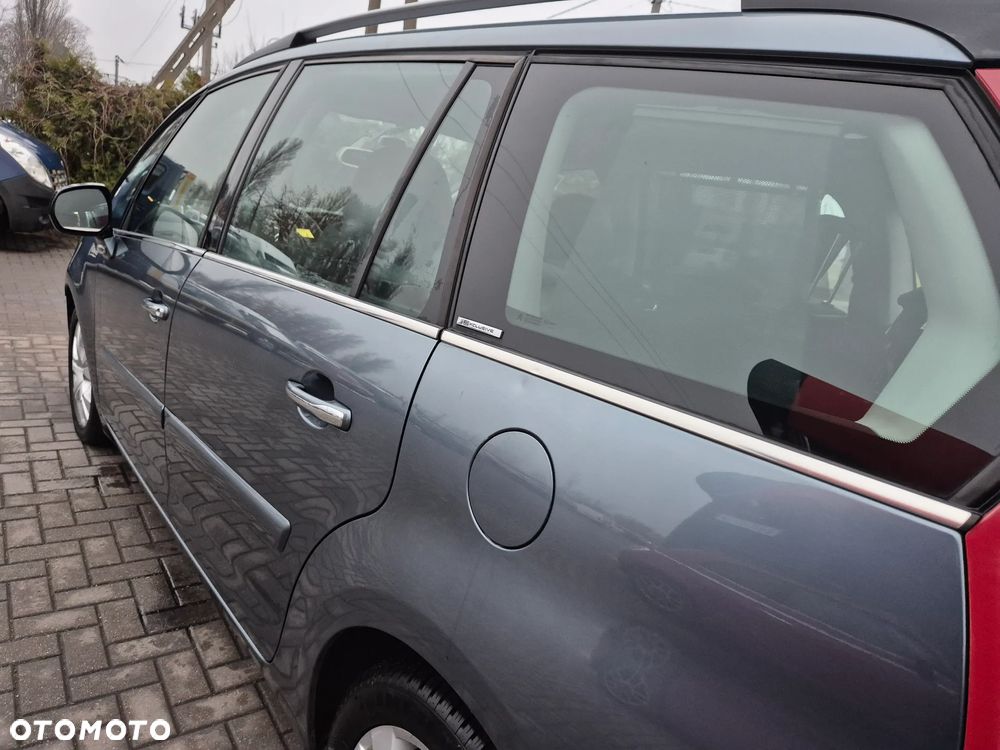 Citroën C4 Grand Picasso - 25