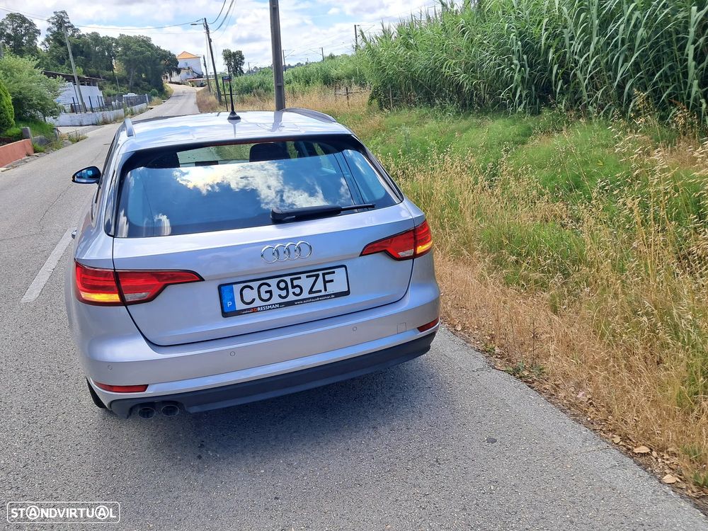 Audi A4 Avant 40 TDI S tronic - 2