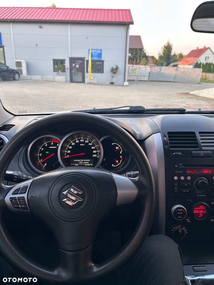 Suzuki Grand Vitara 1.9 DDiS Comfort - 7