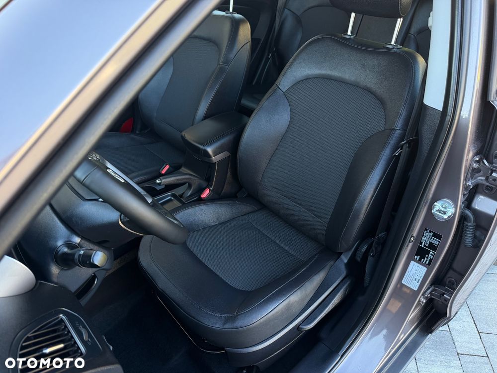 Hyundai ix35 1.6 2WD Trend - 29