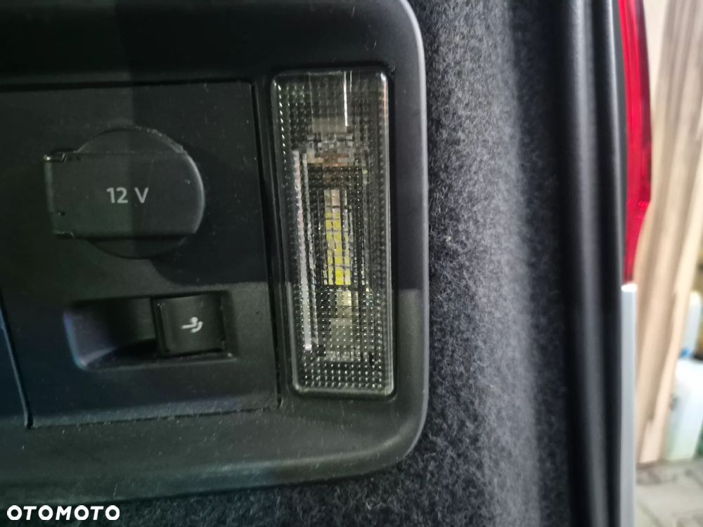 Volkswagen Sharan 2.0 TDI Comfortline - 13