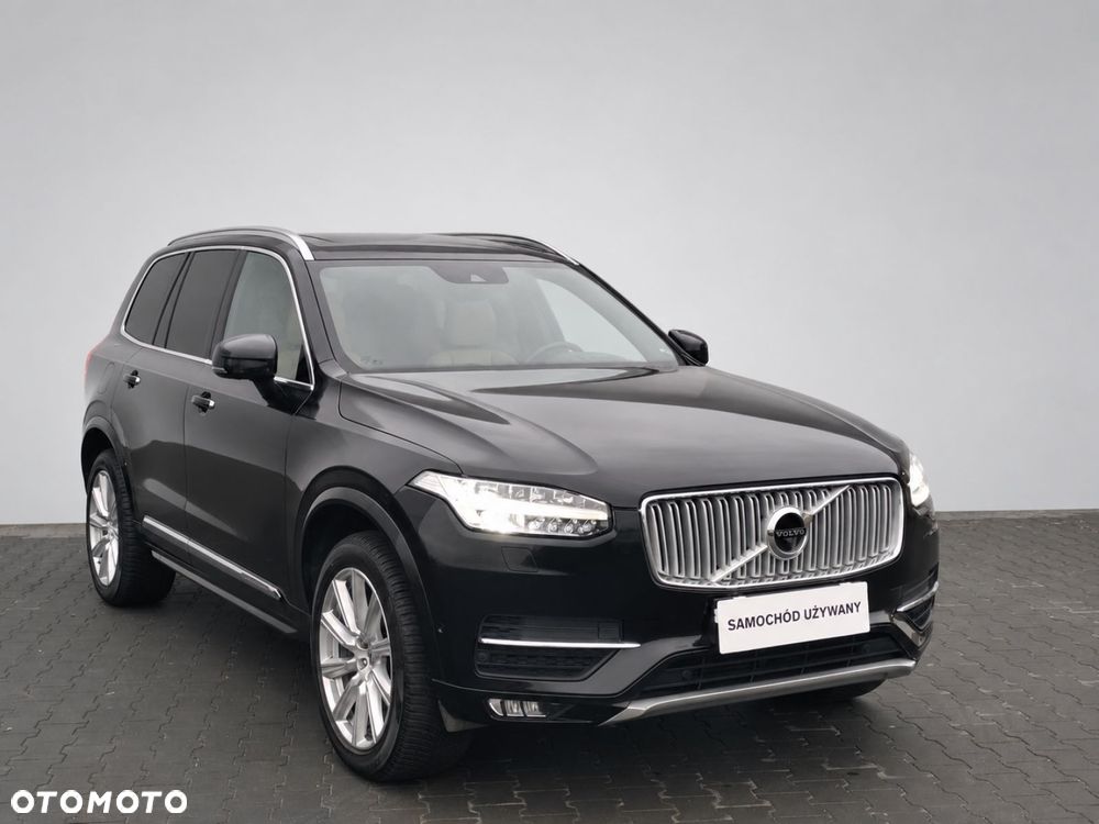 Volvo XC 90 - 3