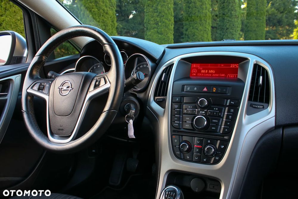 Opel Astra 1.4 Turbo Edition - 38