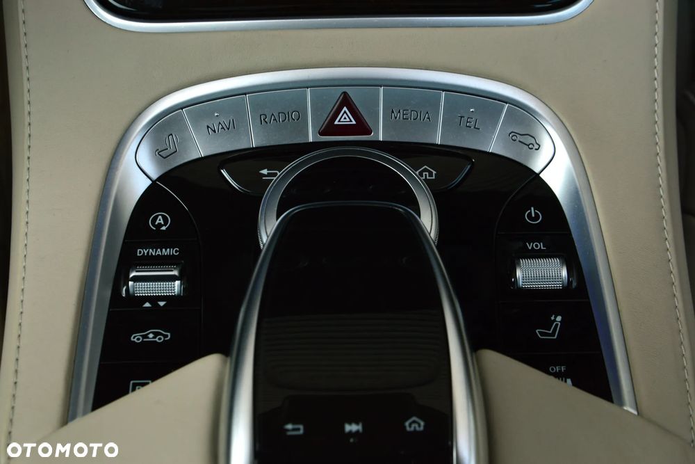 Mercedes-Benz Klasa S 560 4Matic 9G-TRONIC - 35
