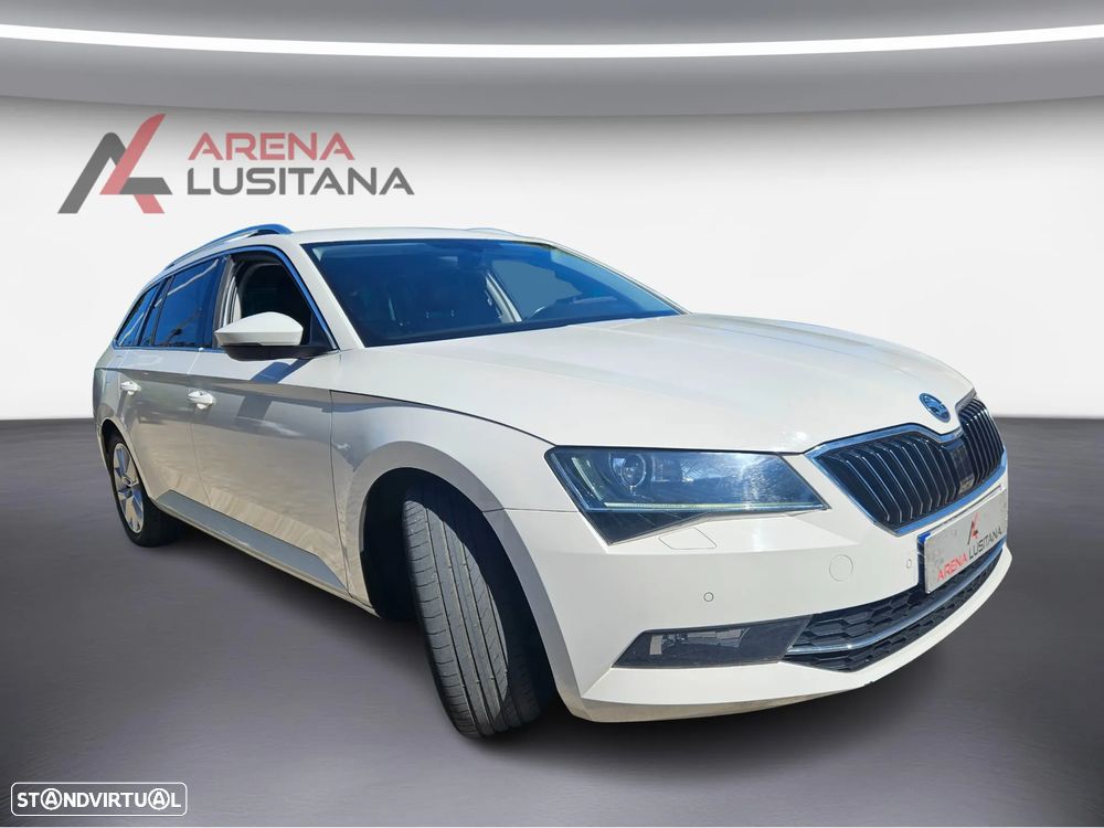Skoda Superb Break 1.6 TDI Style - 10