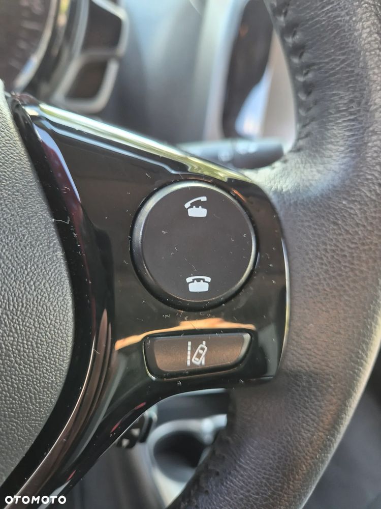 Toyota Aygo x-play Edition-S - 29