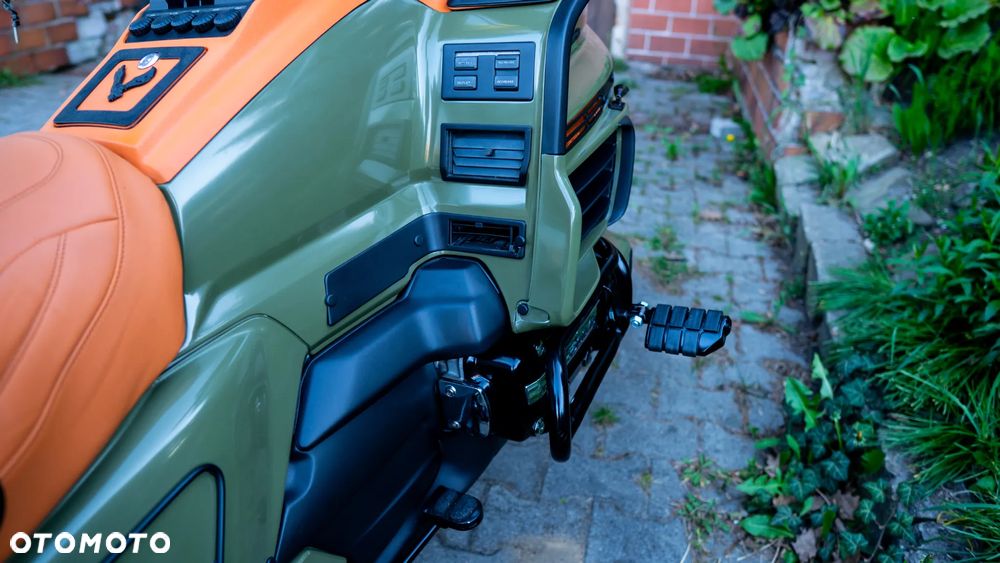 Honda GL - 16
