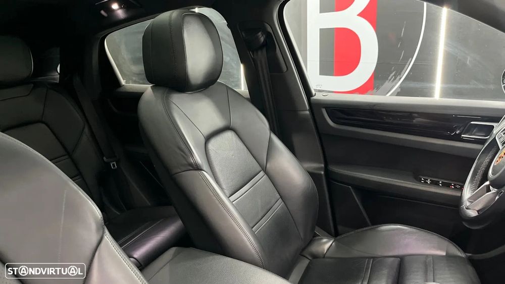 Porsche Cayenne Coupé - 25