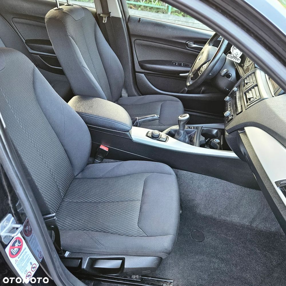 BMW Seria 1 114i Sport Line - 15