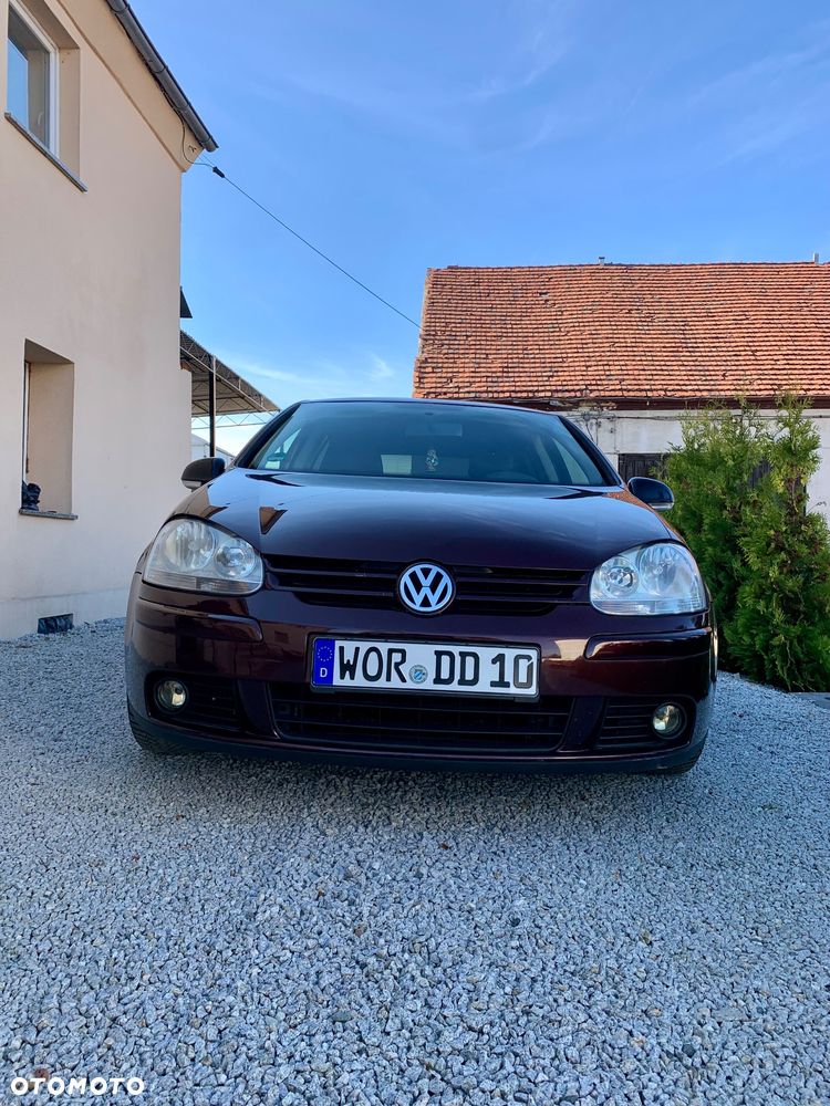 Volkswagen Golf 2.0 FSI Individual - 14