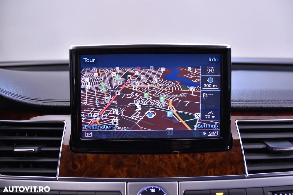 Audi A8 - 22