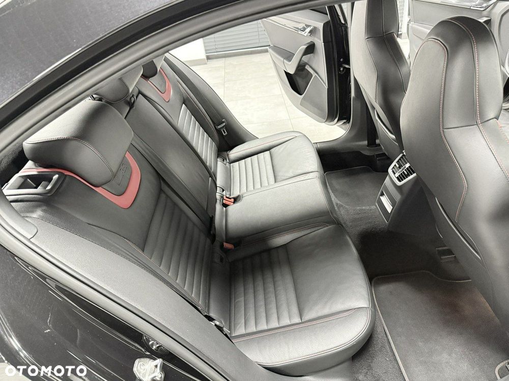 Skoda Octavia 2.0 TDI RS - 16