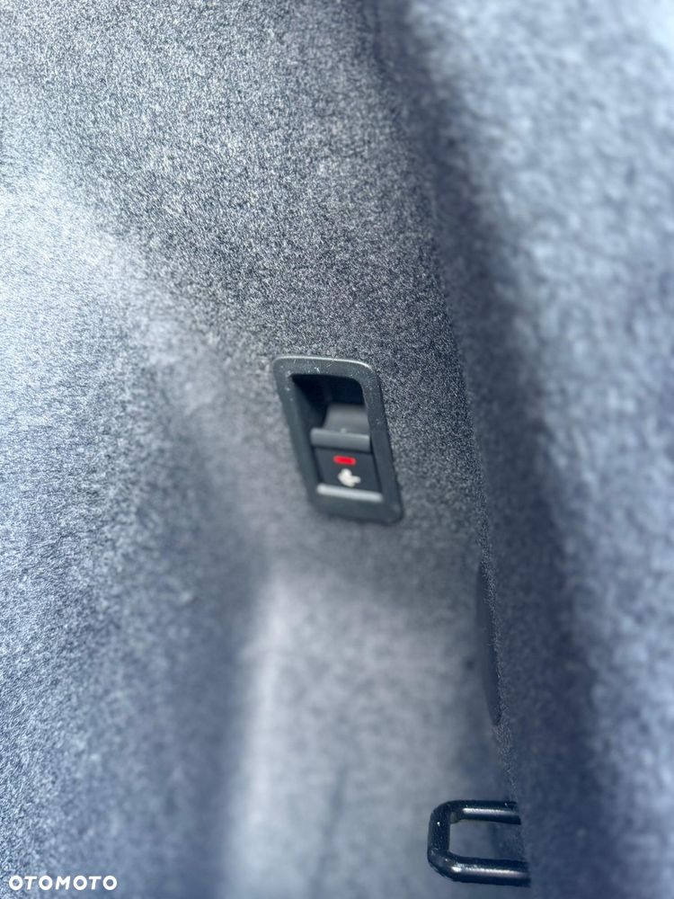 Audi Q3 40 TDI Quattro S tronic S line - 24