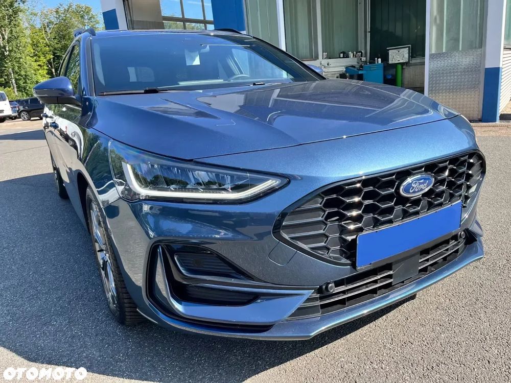 Ford Focus 1.0 EcoBoost mHEV ST-Line X - 5
