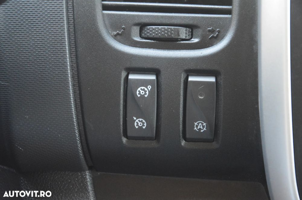 Renault Trafic - 33