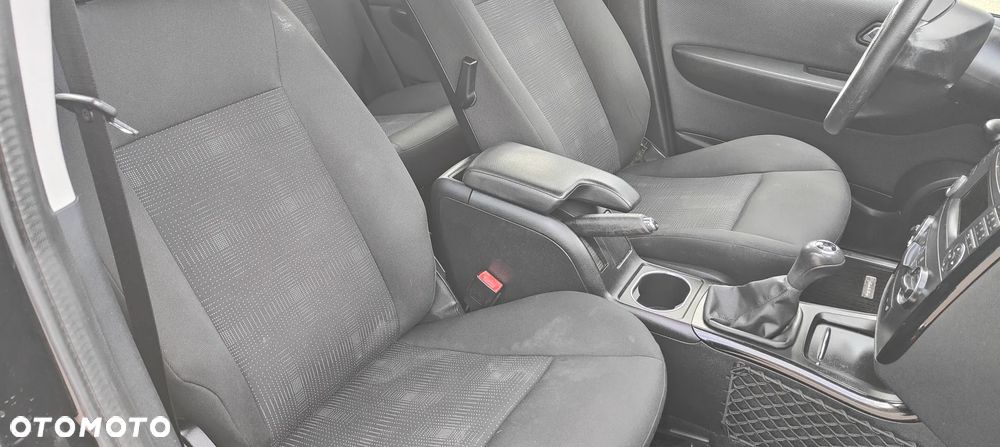 Mercedes-Benz Klasa A 160 BlueEFFICIENCY Elegance - 24