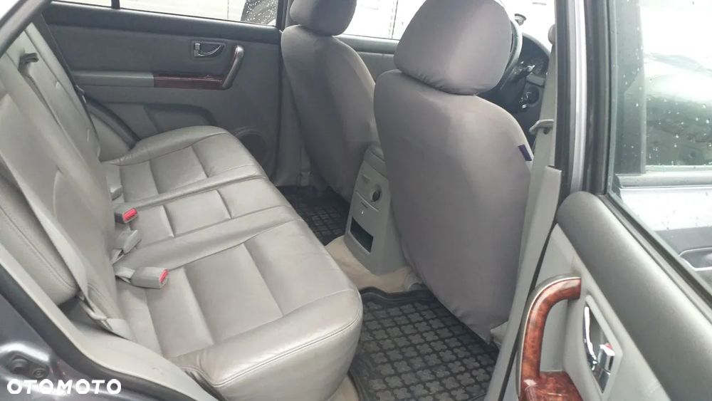 Kia Sorento - 6