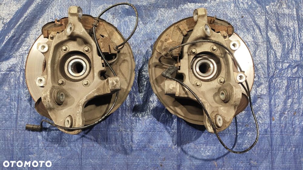 ZWROTNICA PIASTA CZUJNIK ABS TARCZA HAMULCOWA PÓŁOŚ LEWY PRAWY TYŁ MERCEDES W205 C300 2.2 CDI HYBRID HYBRYDA - 4