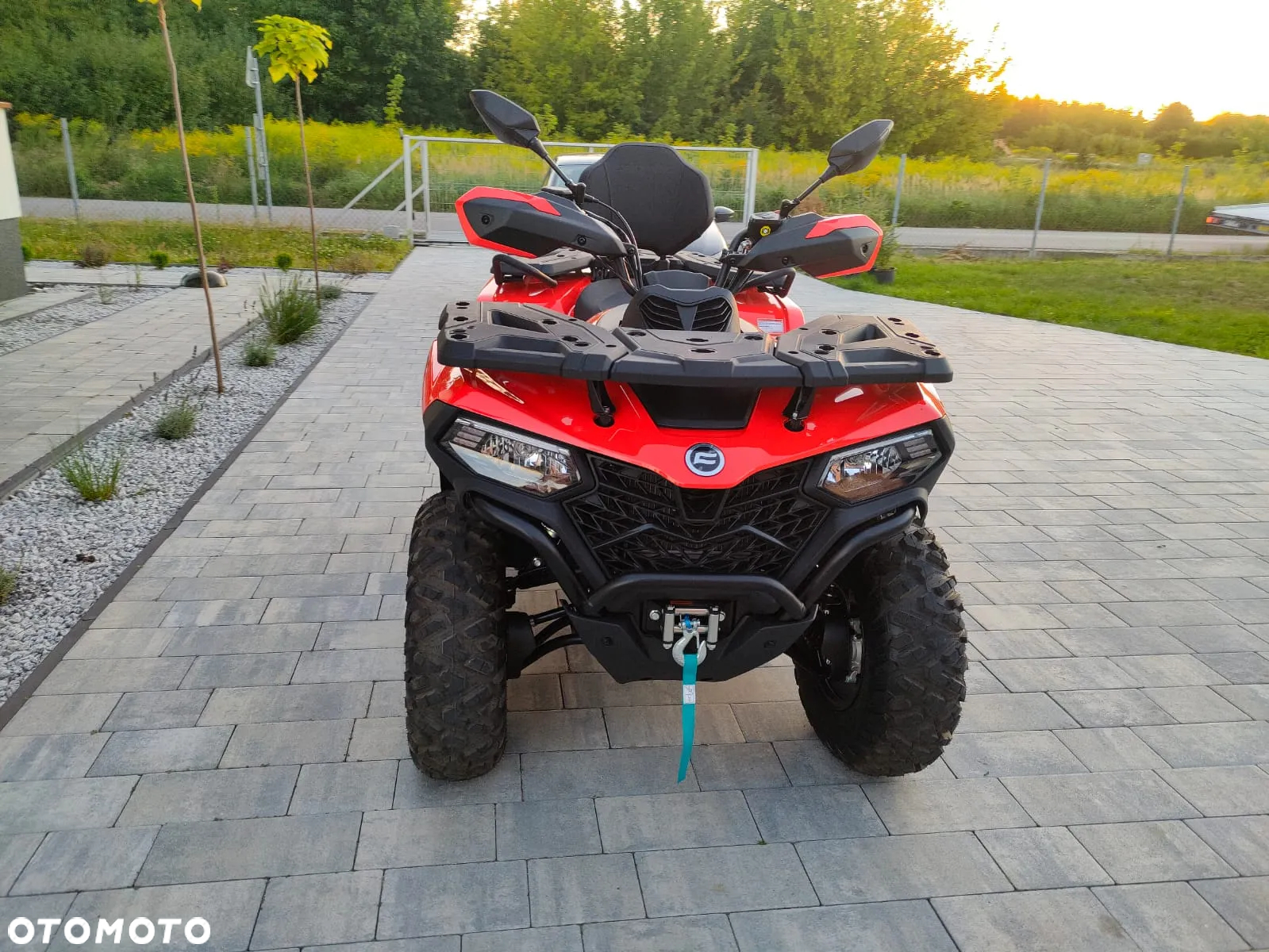 CFMoto CForce - 9