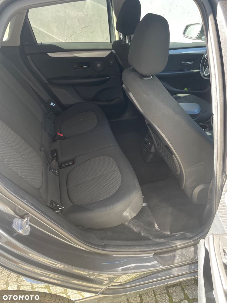 BMW Seria 2 220d Advantage - 12