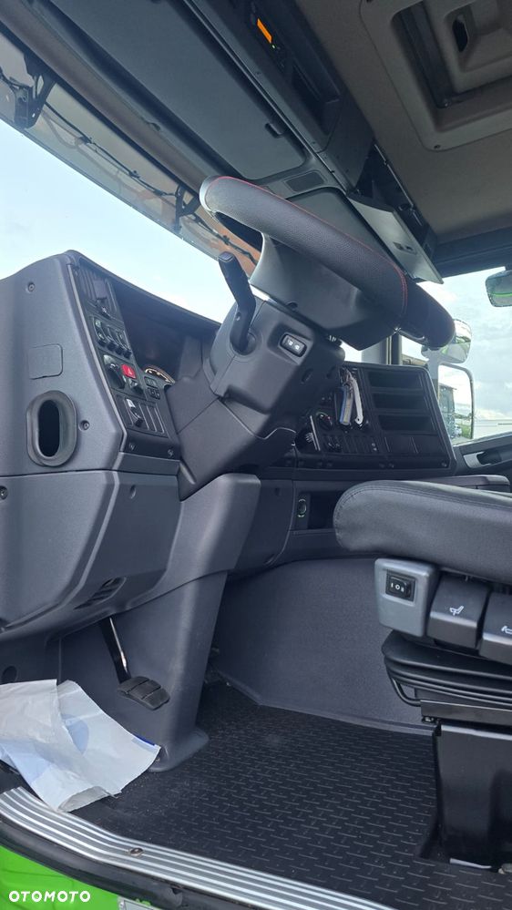 Scania G360 6x2 13litrowy 6cyl ful air 3.9 rozstaw idealna rama do zabudowy pod beczkę asenizacyjną, mleko, wywrotka - 35