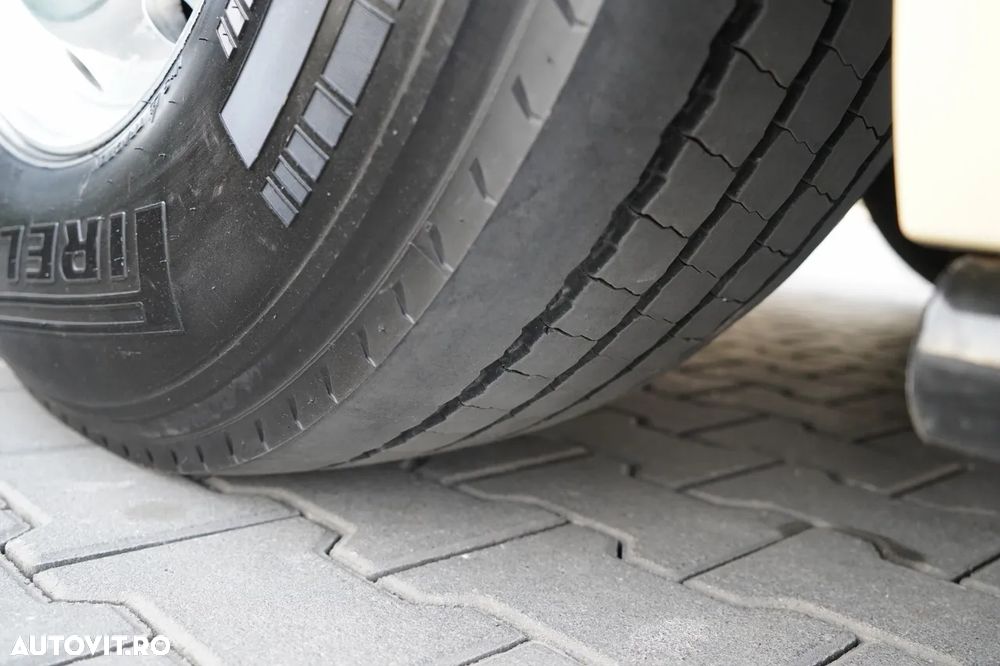 Iveco S-WAY / 570 / RETARDER / I-PARK COOL / FULL AIRMATIC / 100% ANVELOPE / JANTE DIN ALIAJ / PIELE / - 18