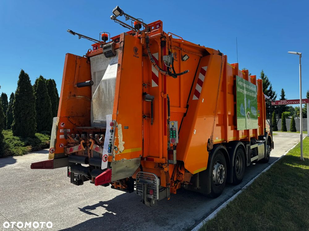 Mercedes-Benz Econic - 4