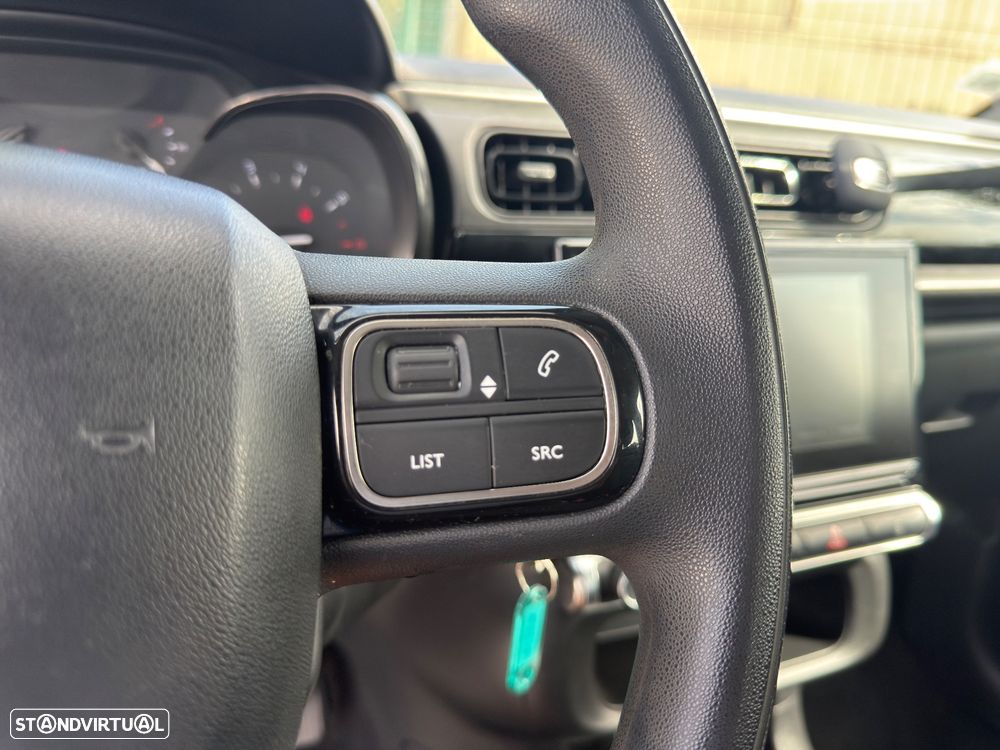 Citroën C3 1.6 BlueHDi Exclusive — fotografia 16
