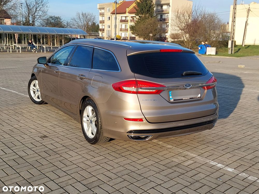 Ford Mondeo 2.0 EcoBlue Titanium - 19