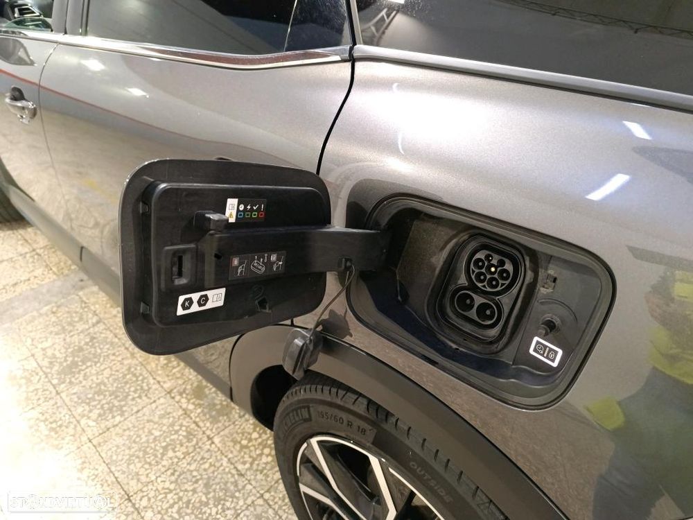 Citroën e-C4 50 kWh Shine - 11