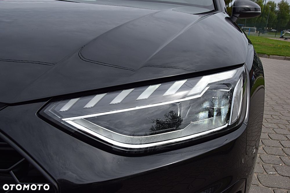 Audi A4 Avant 35 TDI mHEV S Line S tronic - 26