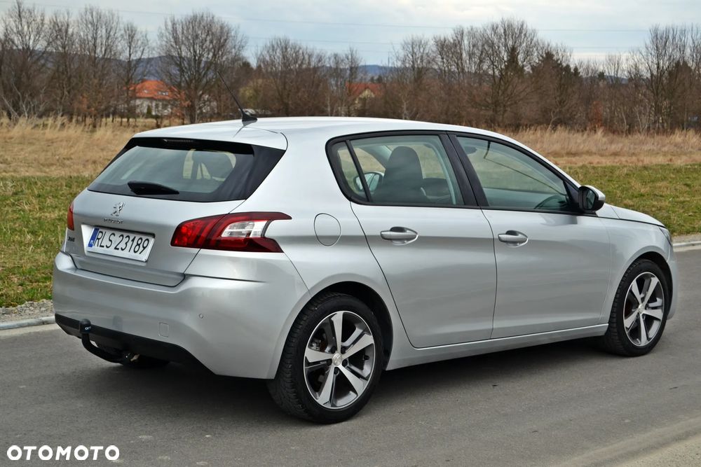 Peugeot 308 - 3