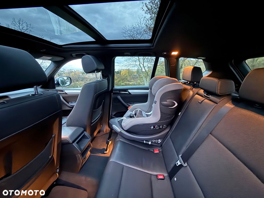 BMW X3 xDrive28i - 25