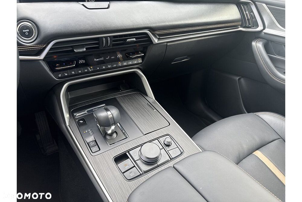 Mazda CX-80 - 12