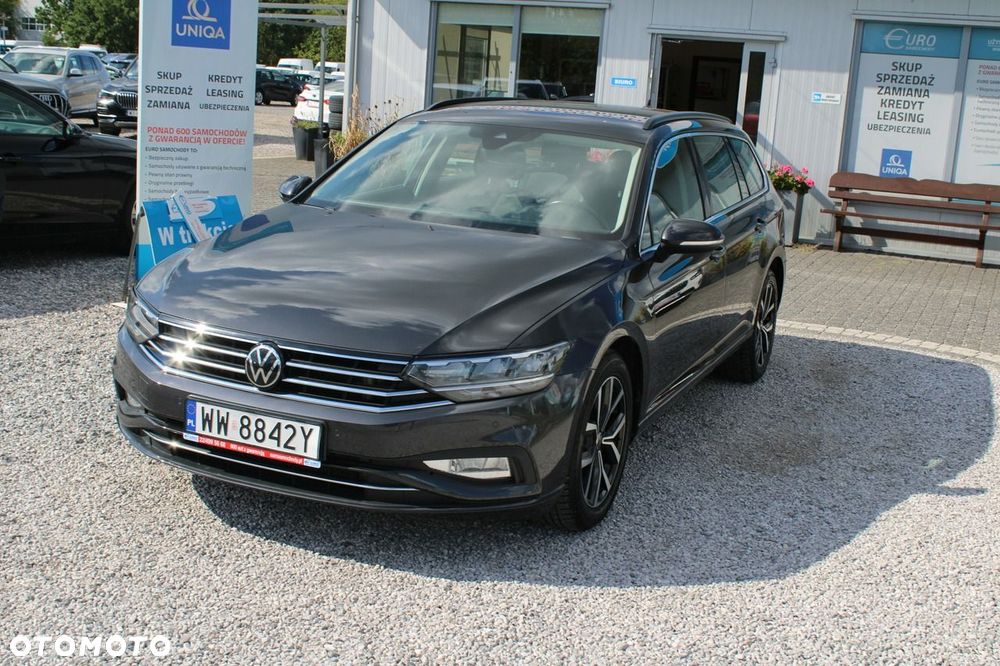 Volkswagen Passat 2023 photo 2