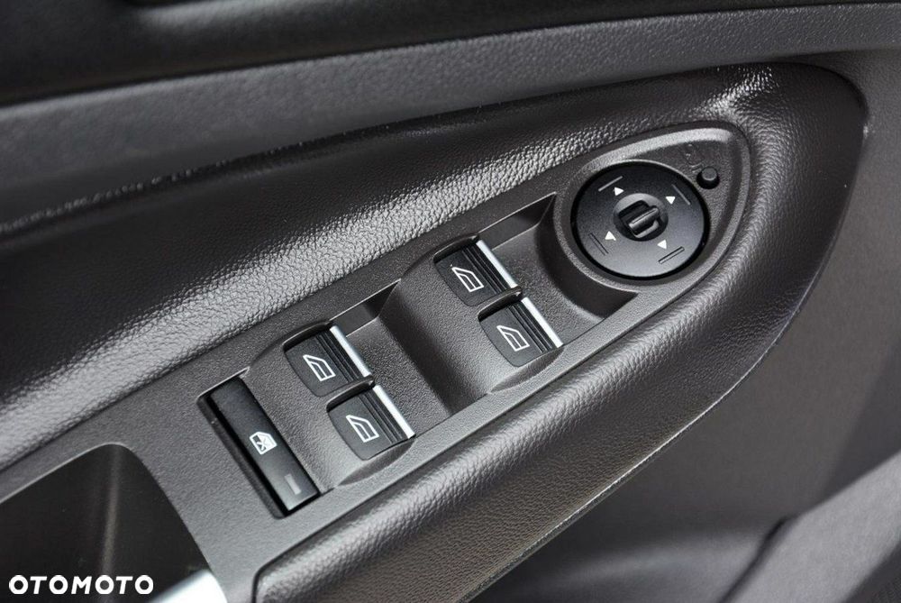 Ford Kuga 2.0 TDCi 4x4 Titanium - 33