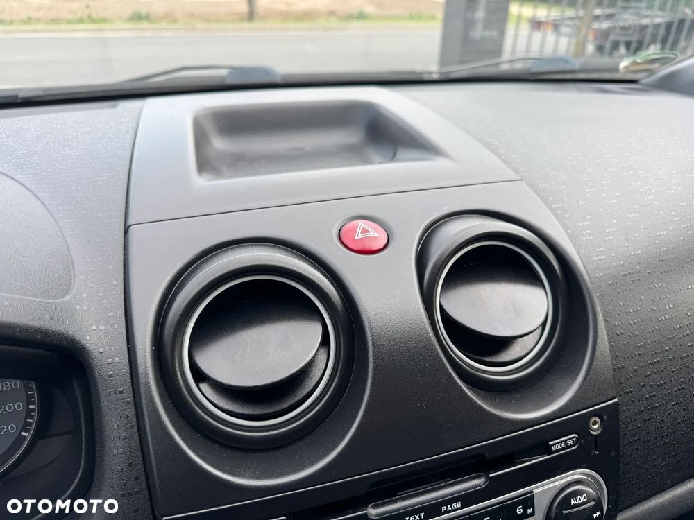 Mitsubishi Colt 1.3 Invite - 22
