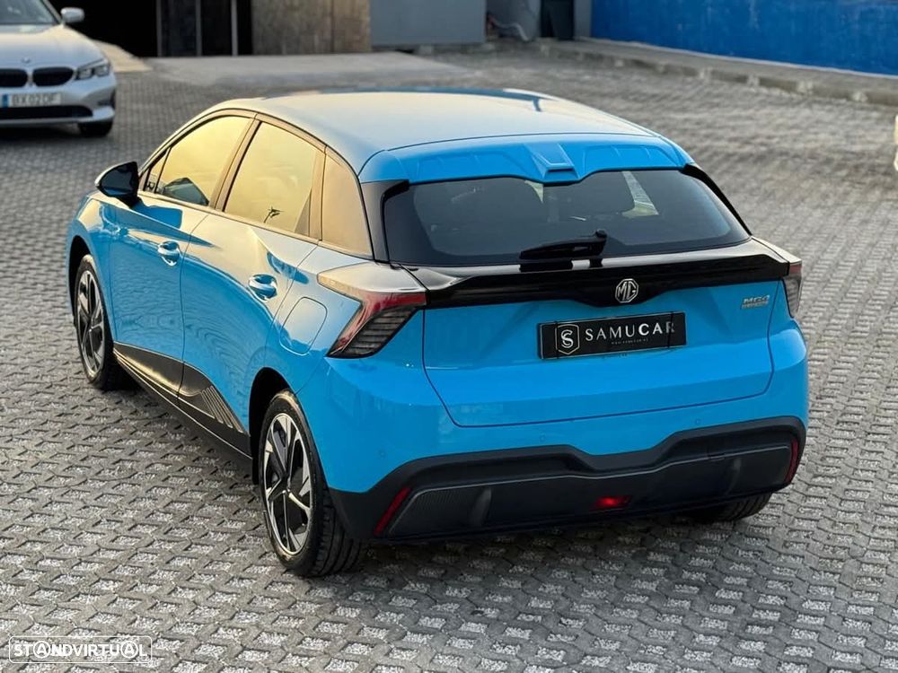 MG MG4 51 kWh Standard - 11