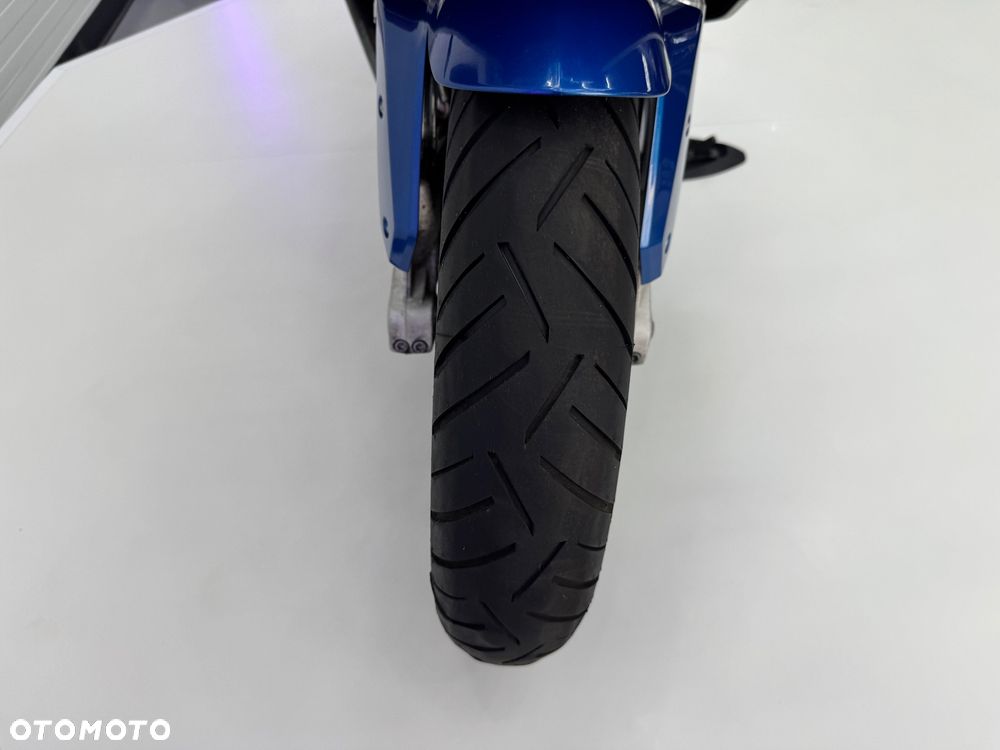 BMW RS - 37