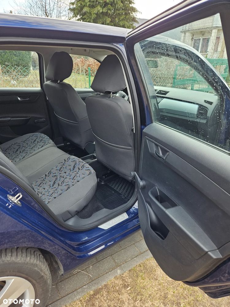 Skoda Fabia 1.0 Ambition - 10