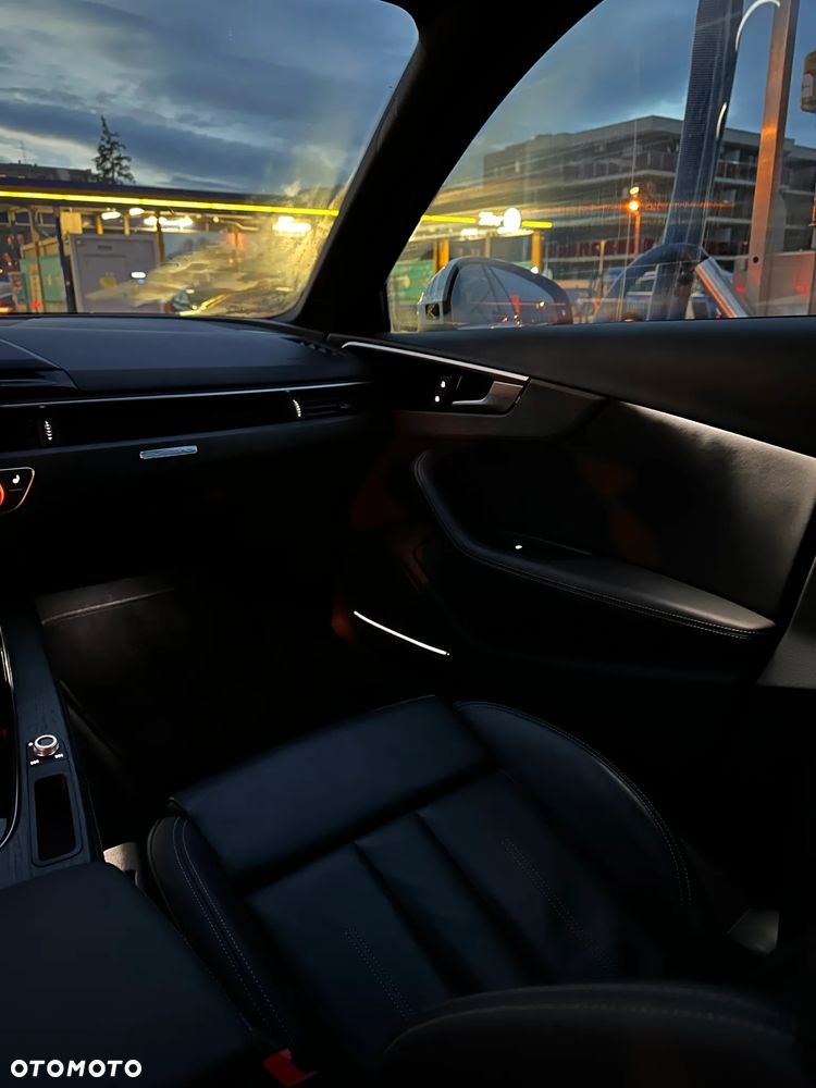 Audi A4 Limousine - 28