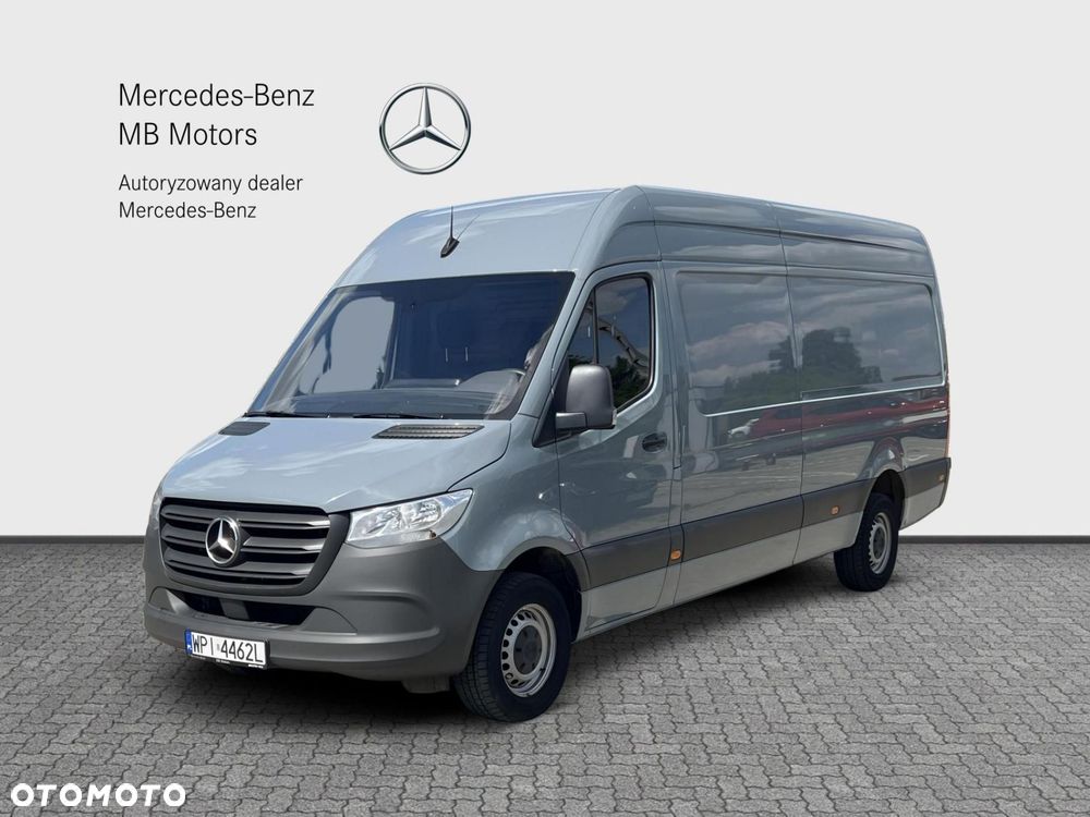Mercedes-Benz Sprinter - 2
