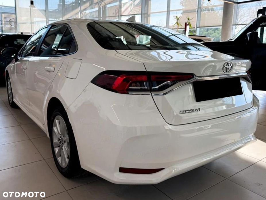 Toyota Corolla - 7