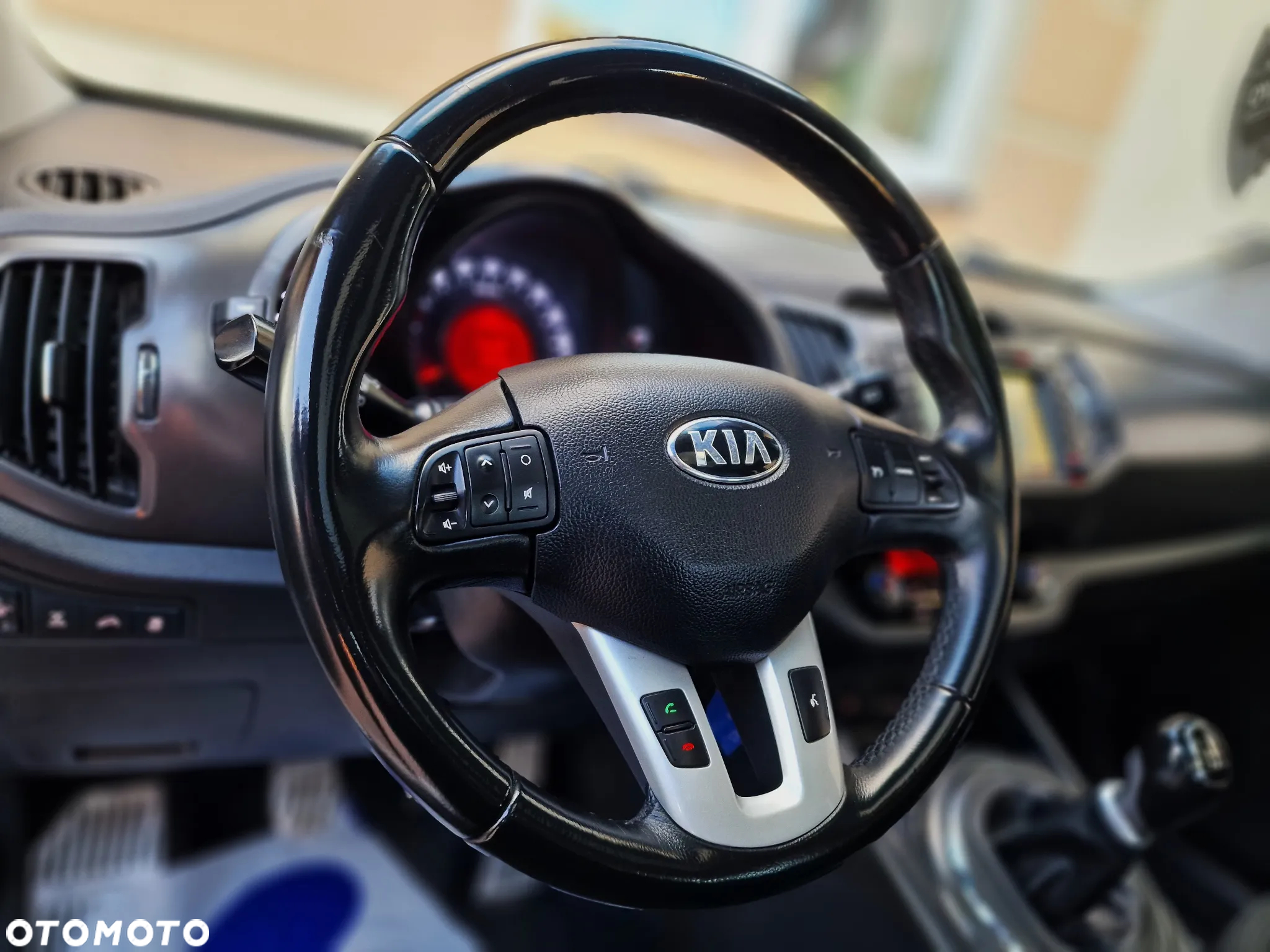 Kia Sportage 2,0 CRDI 2WD Vision - 32