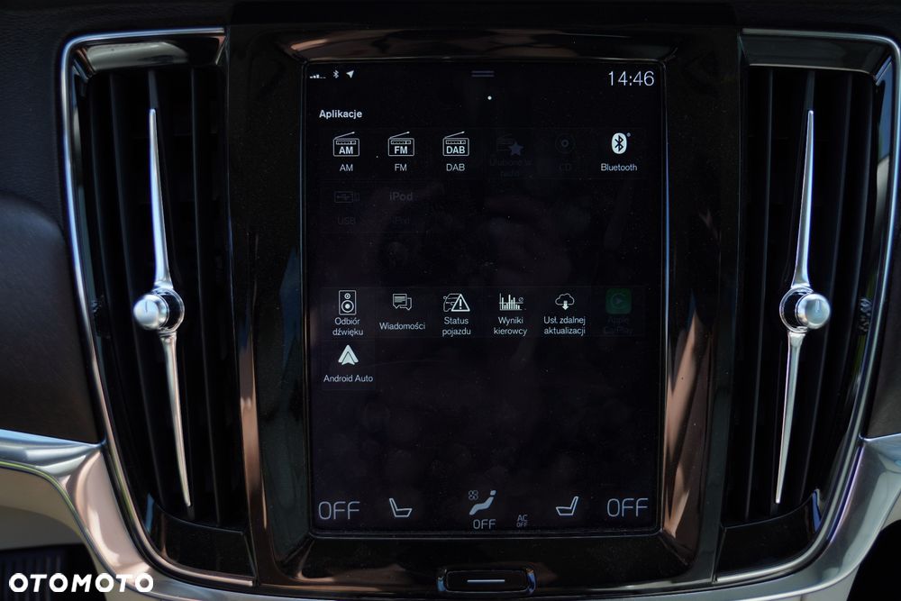 Volvo V90 D5 SCR AWD Momentum Pro - 21