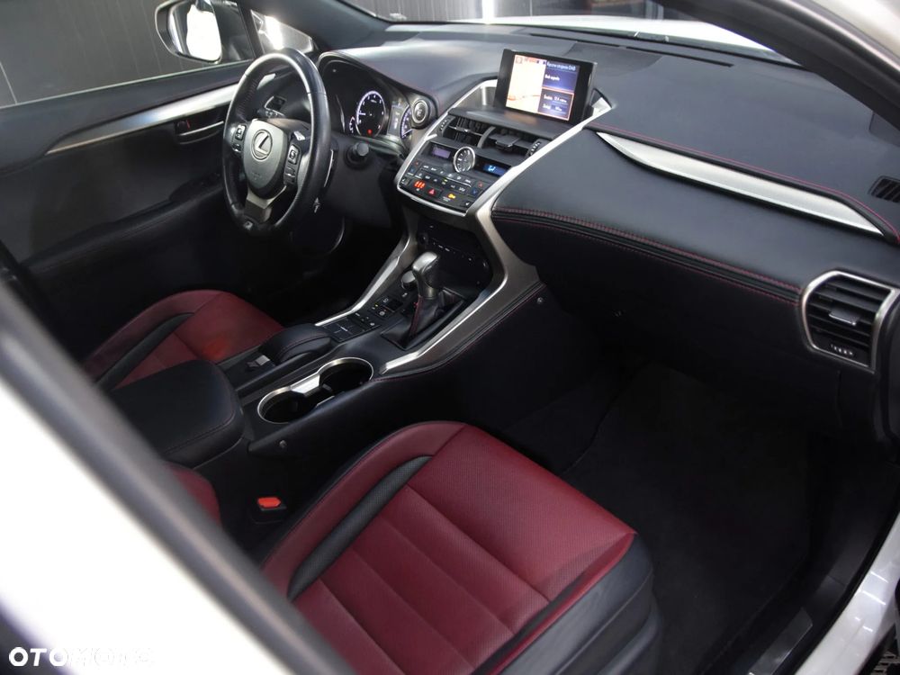 Lexus NX 200t F Sport AWD - 8