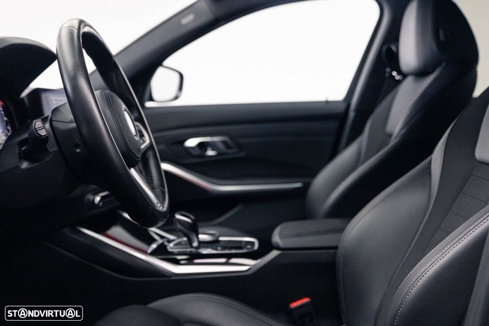 BMW 320 e Pack M Auto - 16